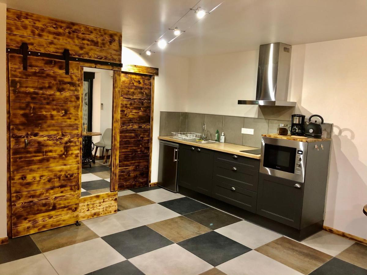 Studio Cocooning Spa, Lit Xxl, Cour Exterieure Le Puy-en-Velay Eksteriør billede